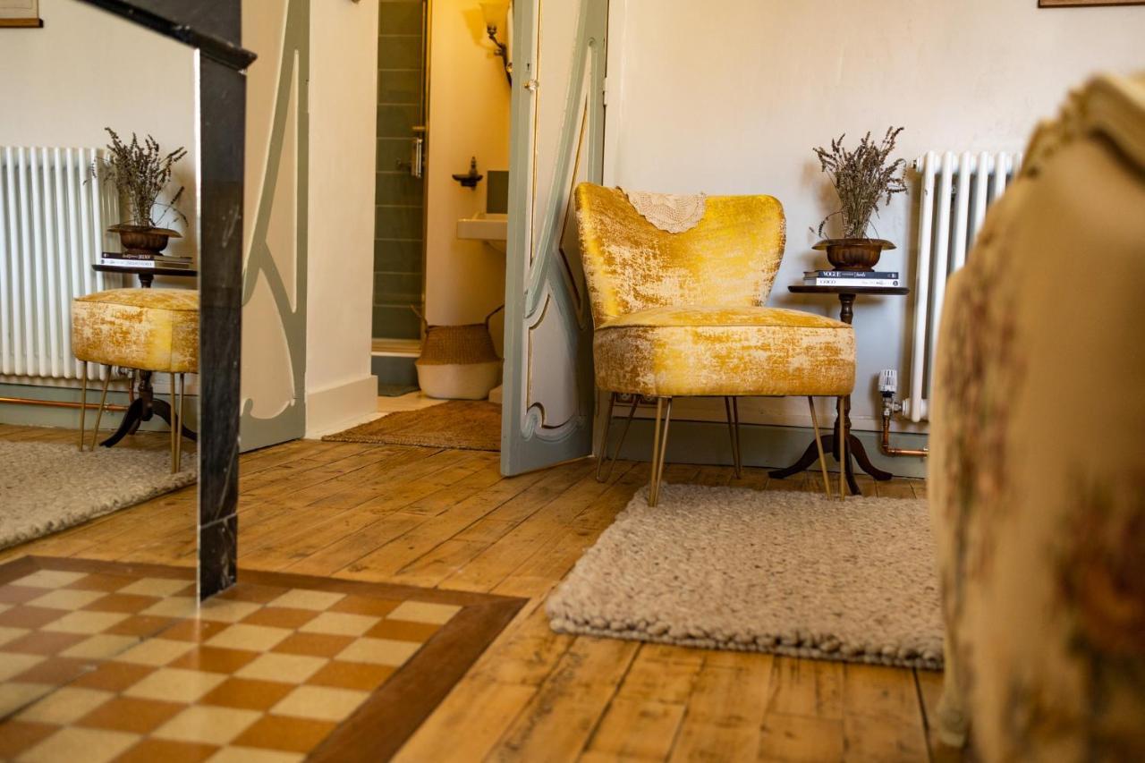 Champagne House - Elegance, Luxury And Charm Bed & Breakfast Condom Dış mekan fotoğraf