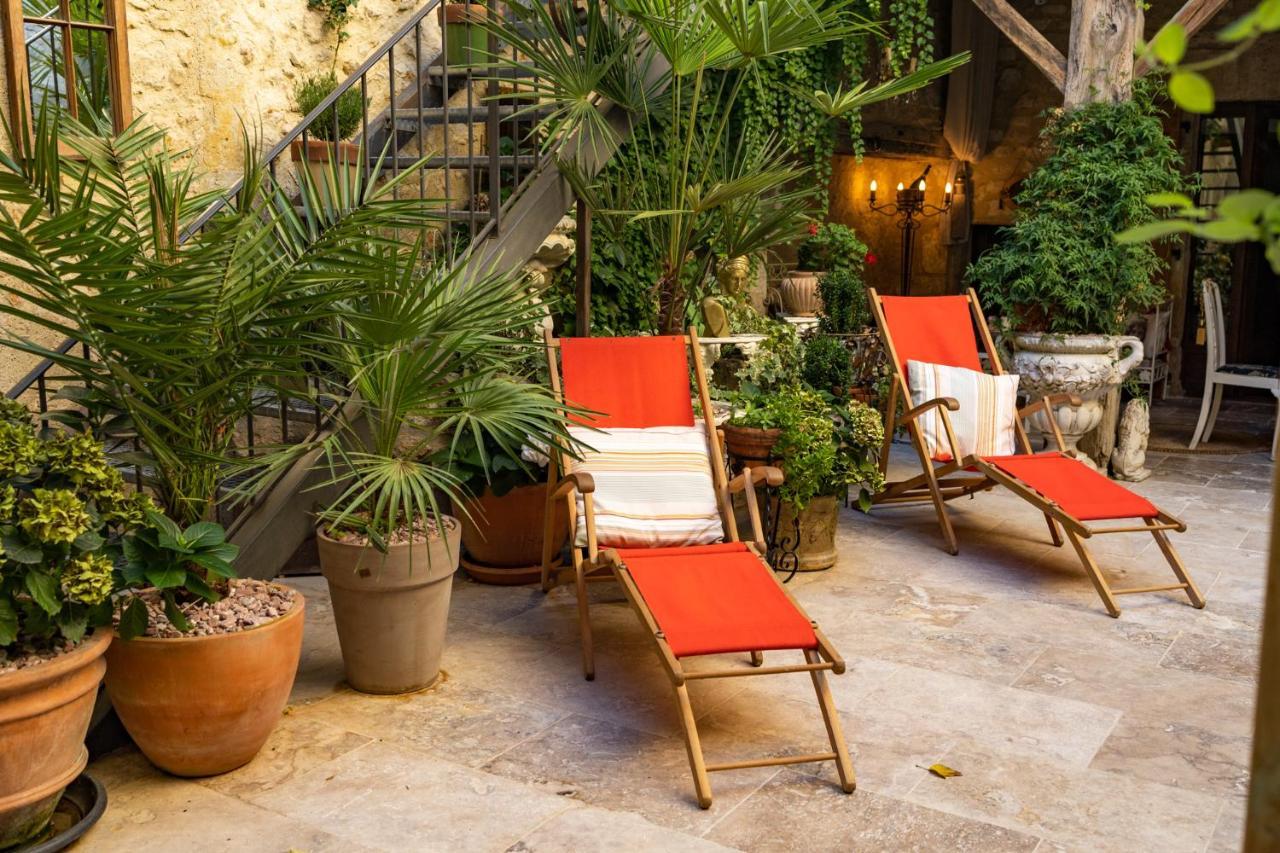 Champagne House - Elegance, Luxury And Charm Bed & Breakfast Condom Dış mekan fotoğraf